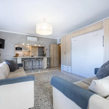 Convista Flat T2+1 Apartment *